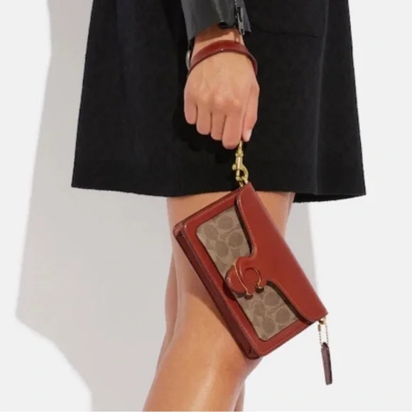 Coach Tabby Crossbody Wristlet Brass/Rust NWT - Picture 17 of 17